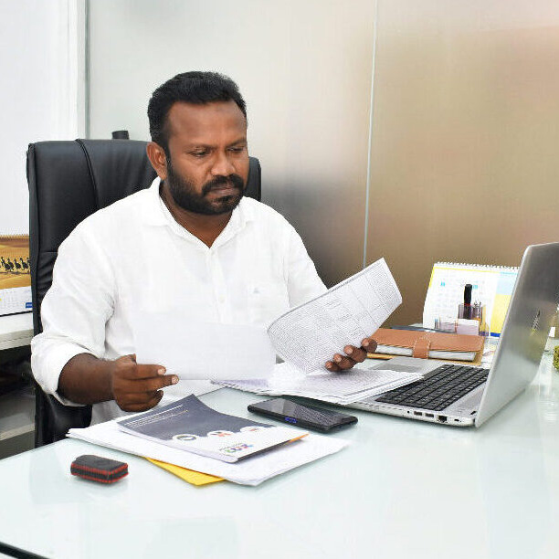 CEO of Hilmas Lanka, Mr Ilyas